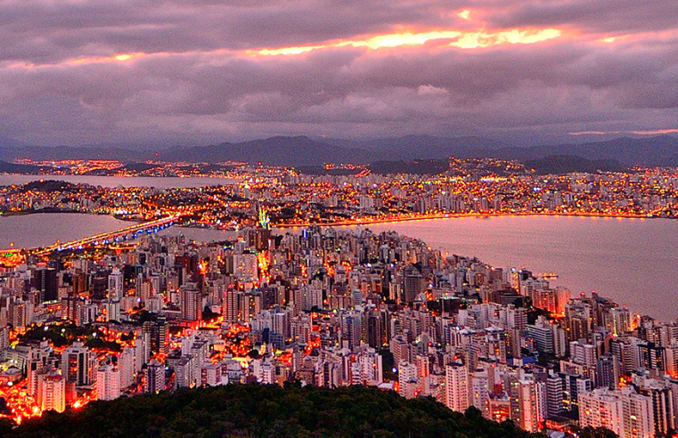 Crescimento do mercado imobiliário em Florianópolis